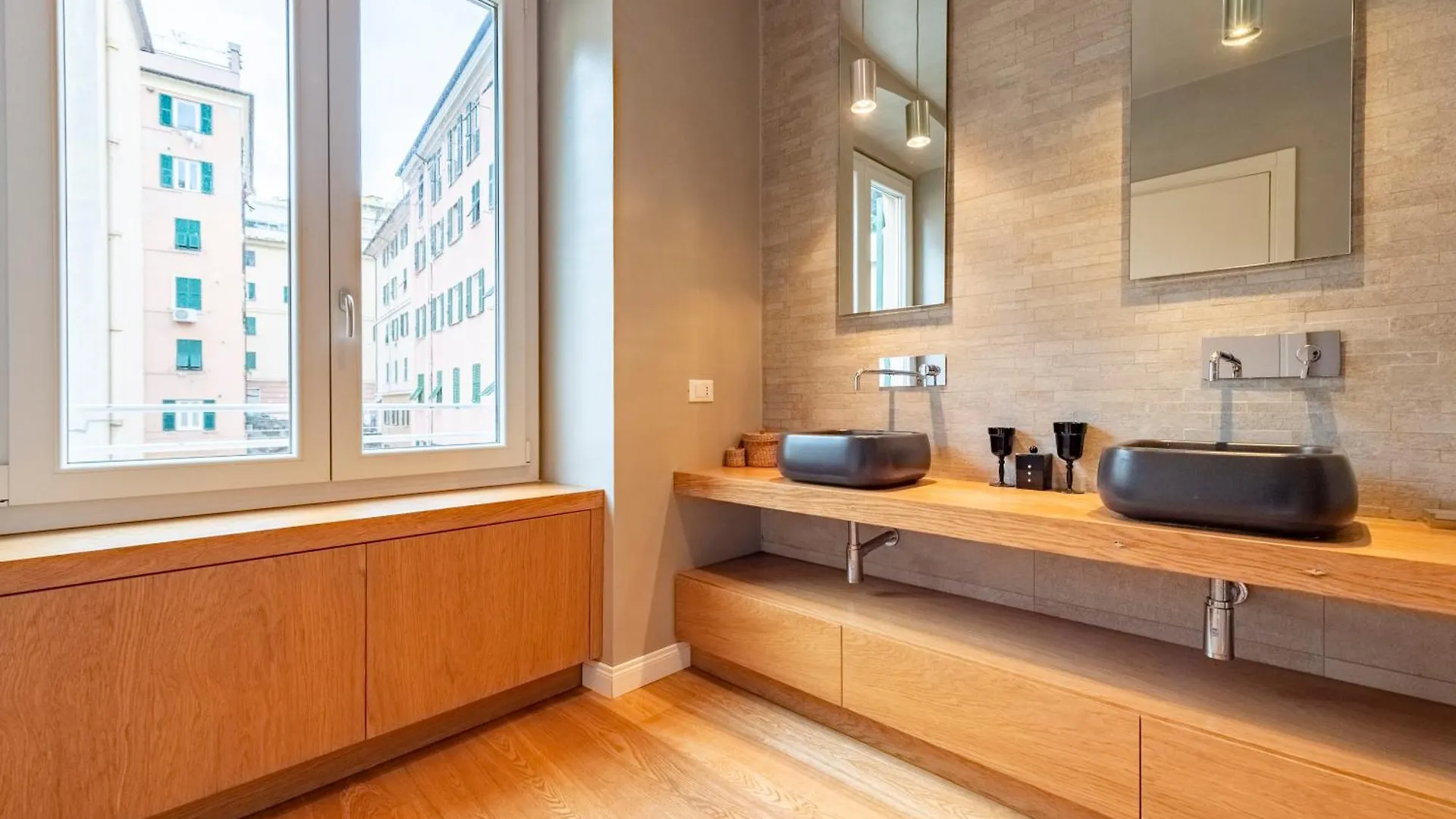 Joivy Family Friendly Apt For 6, Near Royal Palace Museum Genoa