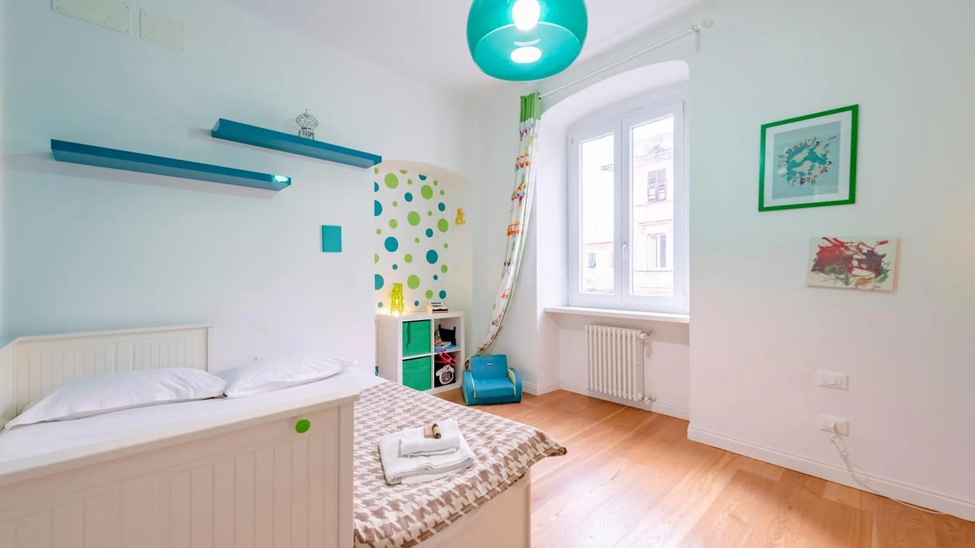 Joivy Family Friendly Apt For 6, Near Royal Palace Museum Genoa Italy