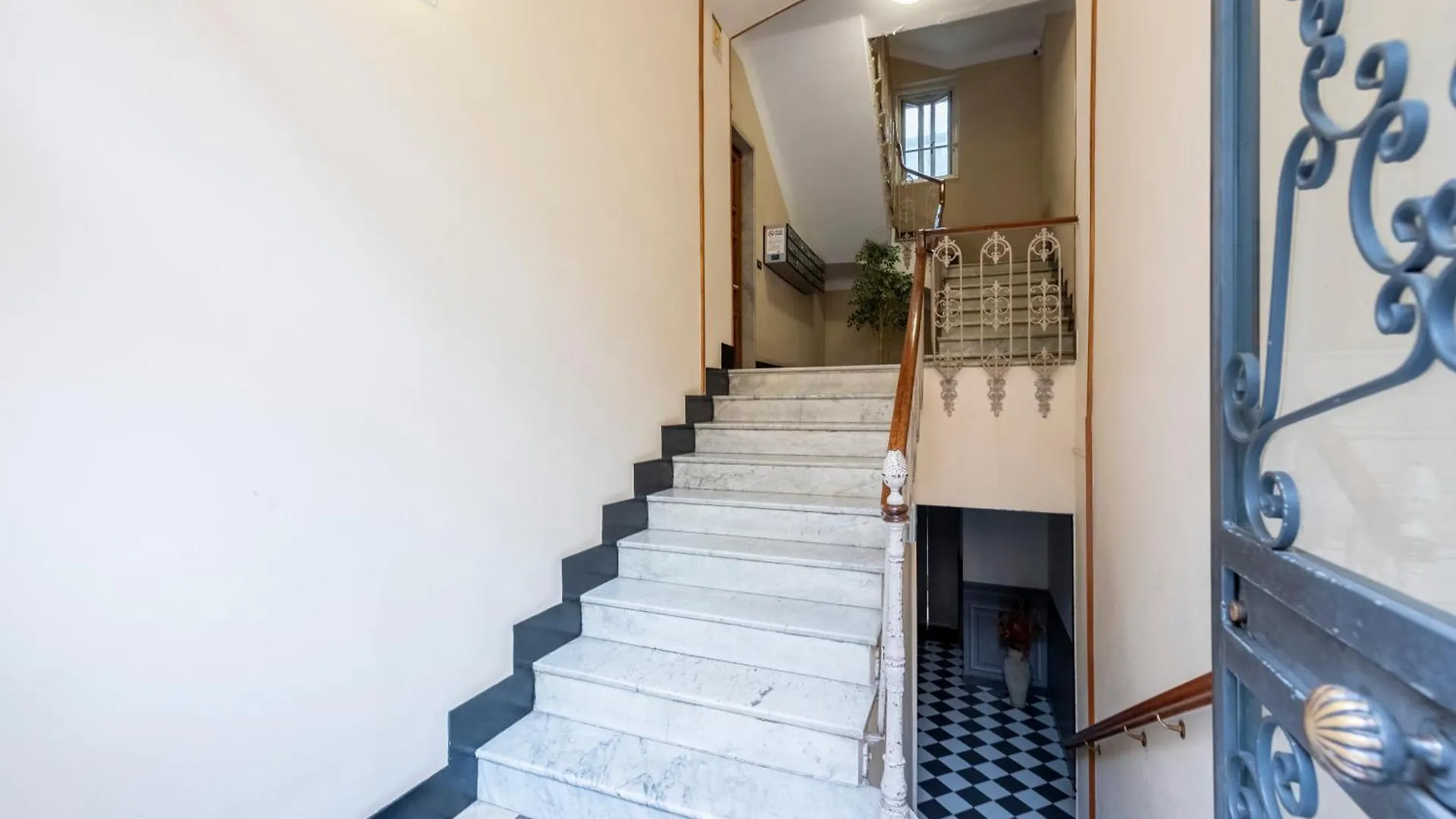 Apartmán Joivy Family Friendly Apt For 6, Near Royal Palace Museum Janov Itálie